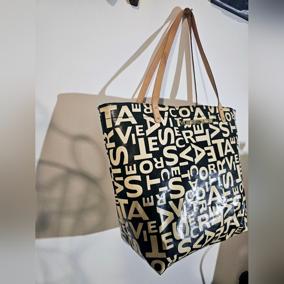 Victoria's Secret monogram Tote Bag From the Supermodel Essentials collection - Picture 5 of 12